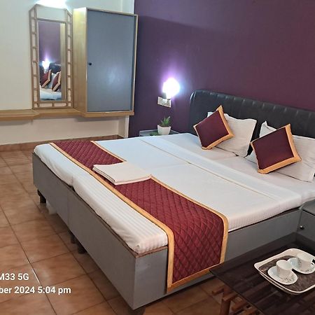 Grand Harmony Beach Resort Kovalam Kültér fotó