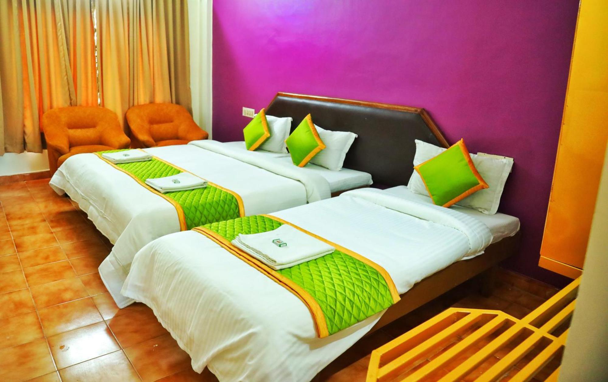 Grand Harmony Beach Resort Kovalam Kültér fotó