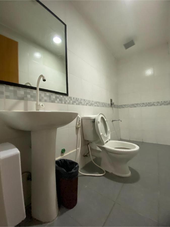 Grand Harmony Beach Resort Kovalam Kültér fotó