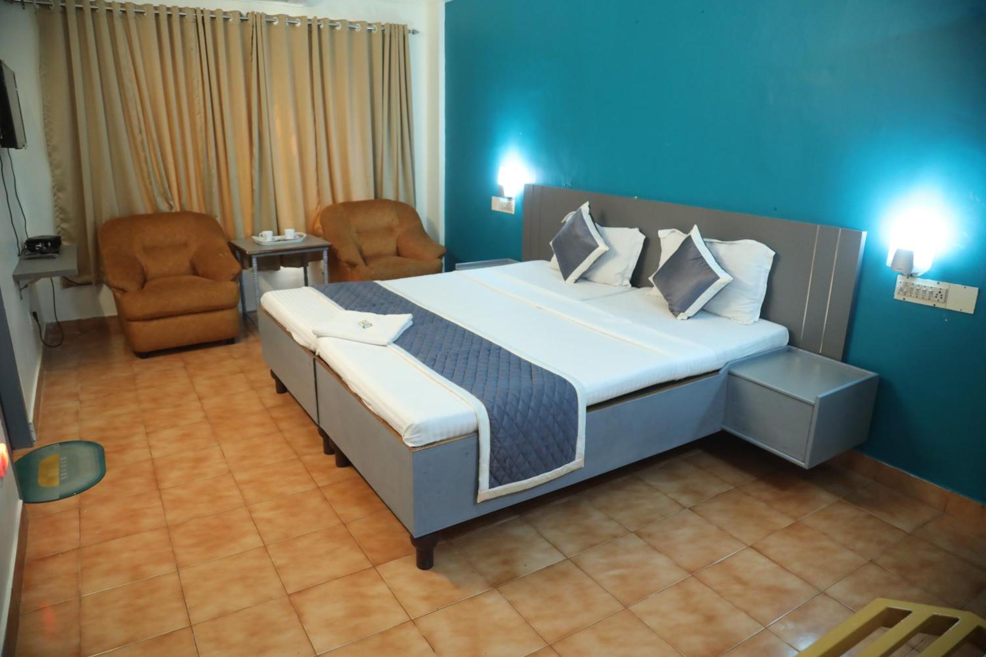 Grand Harmony Beach Resort Kovalam Kültér fotó